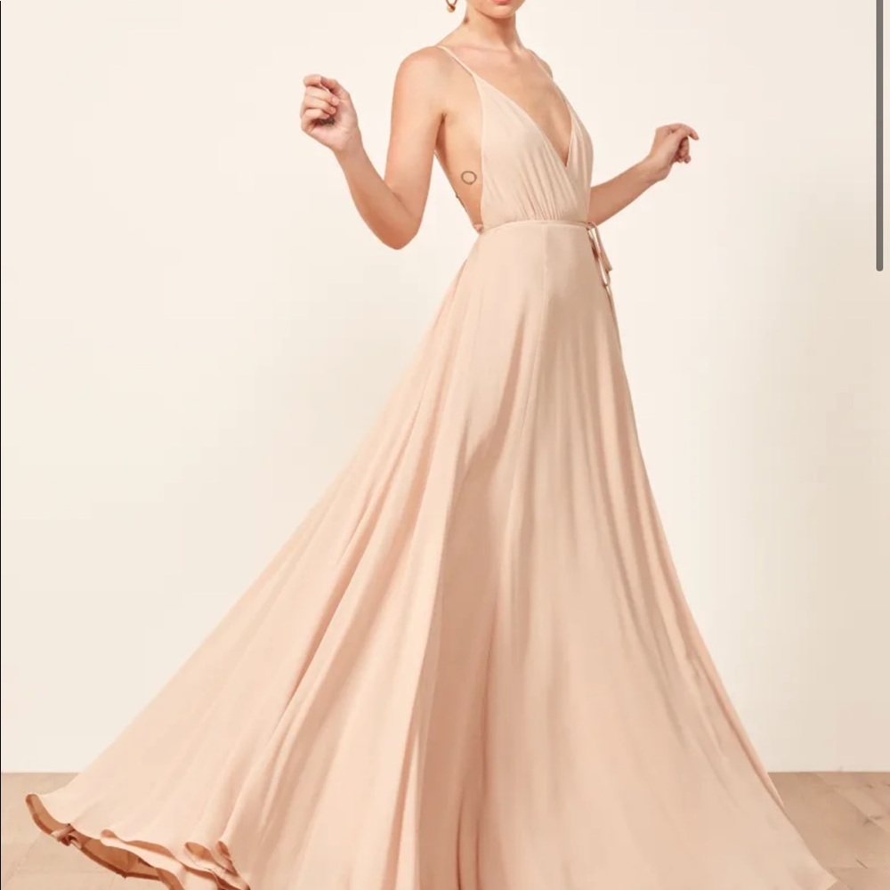 NWT Reformation Callalily Dress in Champagne